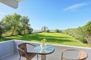 Гостиница Villa Maria On The Beach  Ахарави